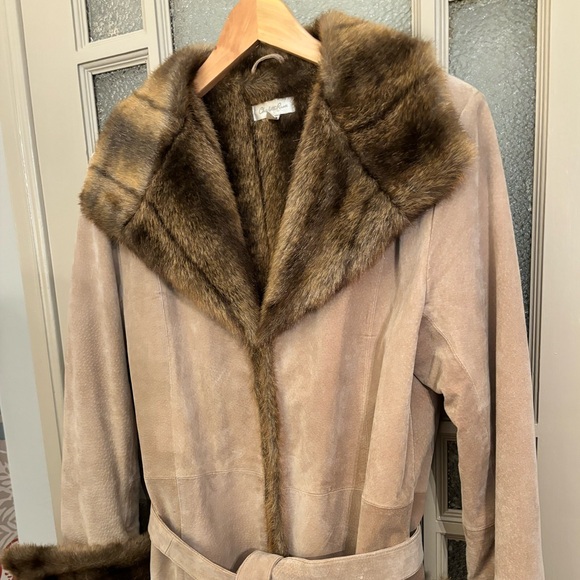 Charlotte Russe tan leather faux fur trim coat - Picture 2 of 5